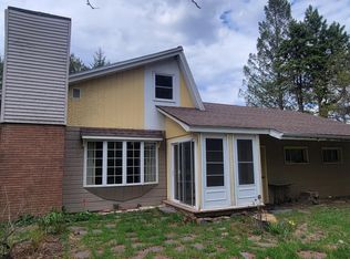 699 Main St, Madawaska, ME 04756