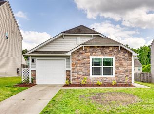 2810 Berry Creek Rd, Charlotte, NC 28214