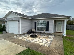 1866 Vineyard St, Navarre, FL 32566