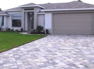 1148 SW 45th Terrace Cpe, Coral, FL 33914