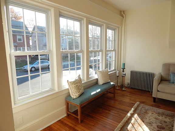 5th image of 119 W Grant Ave