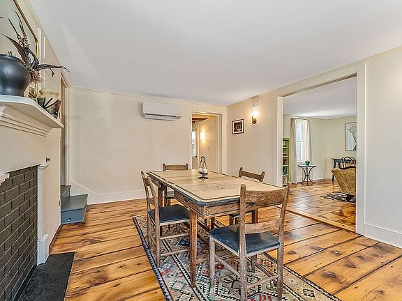 5th image of 570 Lt York Springmills Rd #R