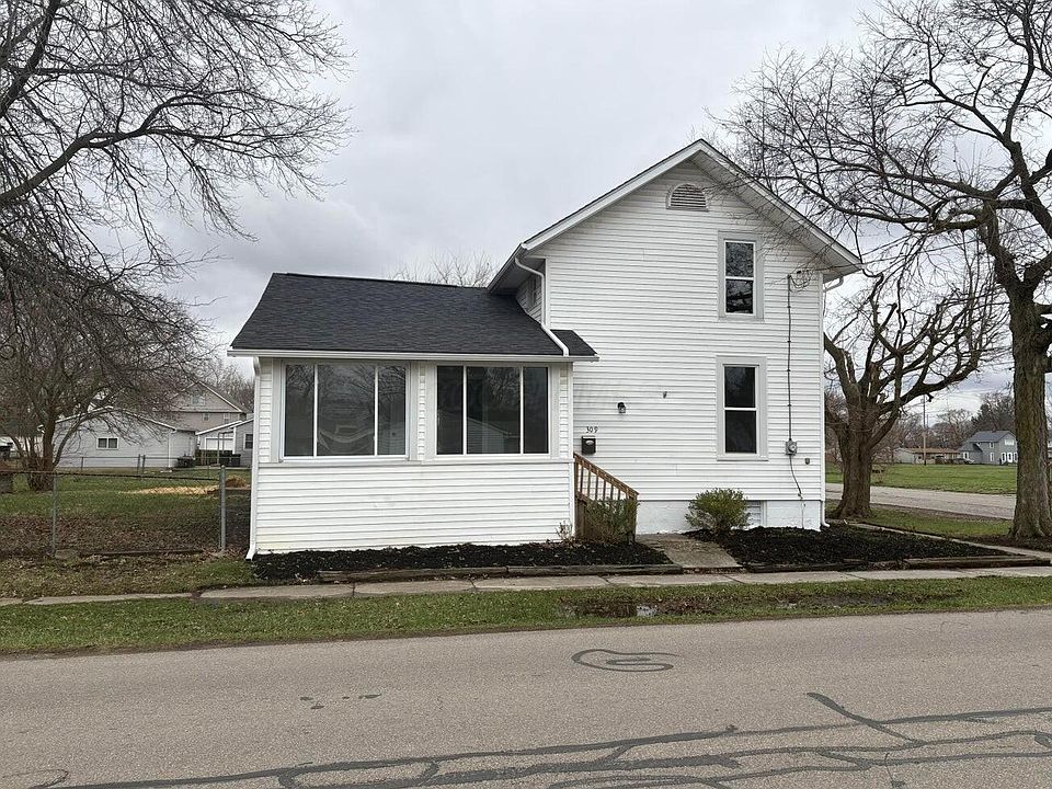 1st image of 309 E Mark St