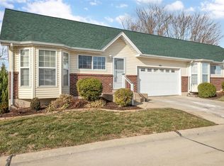 400 Cardinal Commons Ct, Saint Peters, MO 63376