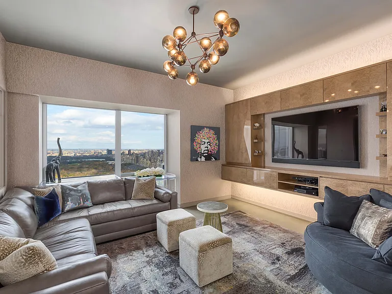 157 W 57th St #53B — Photo 14