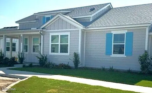 8806 Attitude Ave — Photo 2