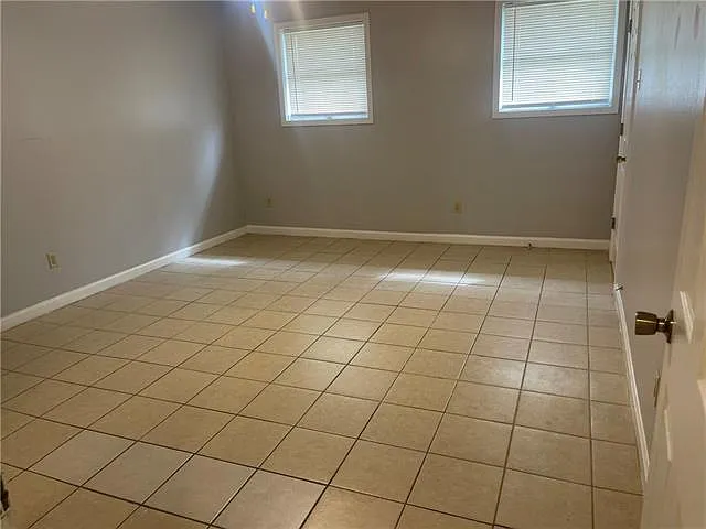 1225 Harrison Ave — Photo 15