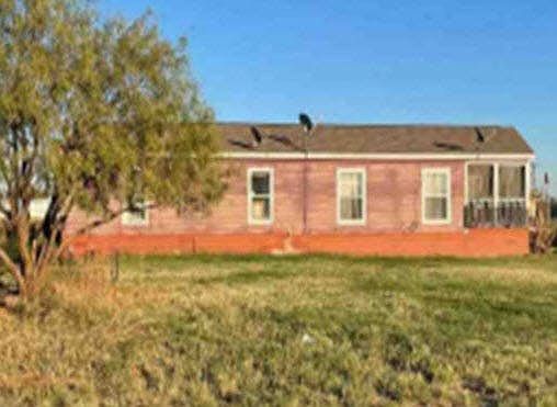 2nd image of 5809 E County Road 60 Unit A