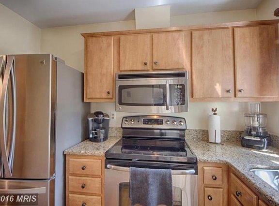 2nd image of 13870 Beaujolais Ct