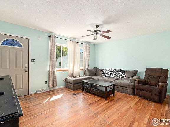 3rd image of 123 25th Ave
