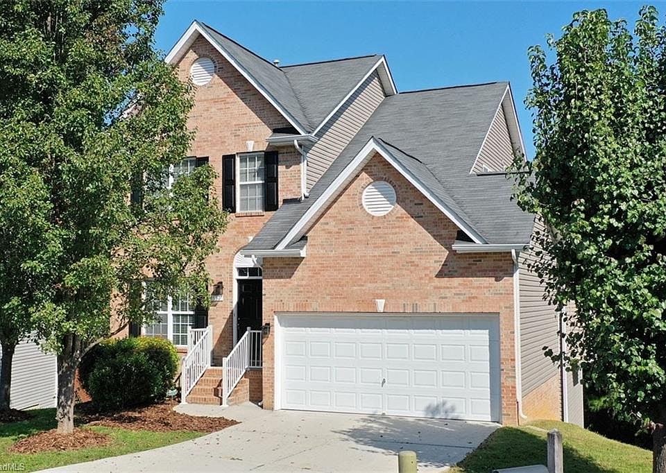 1st image of 4631 Village Square Ct