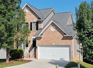 4631 Village Square Ct, Greensboro, NC 27409