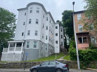 117 Eastern Ave APT 3, Worcester, MA 01605