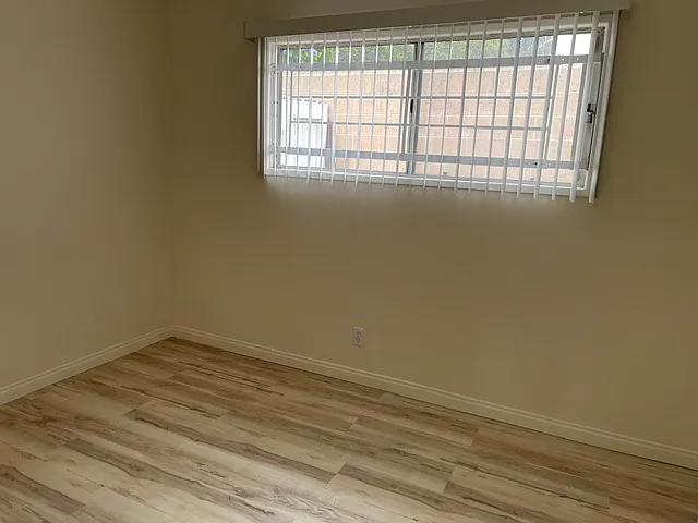 15619 Manhattan Pl #A — Photo 5