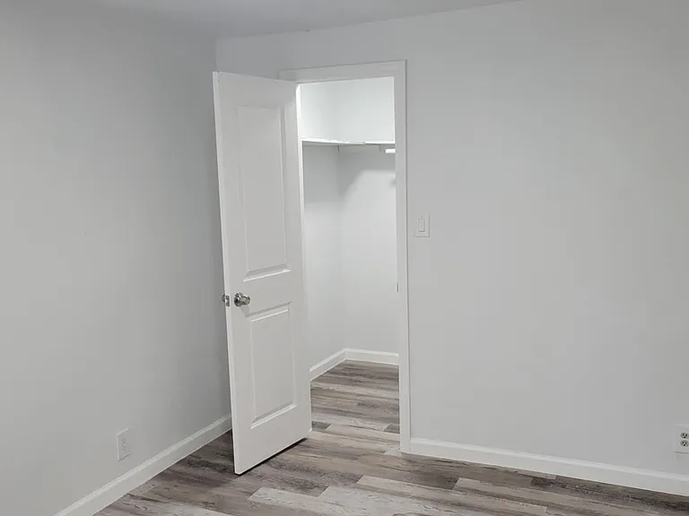 4525 Weaver Rd #15 — Photo 1