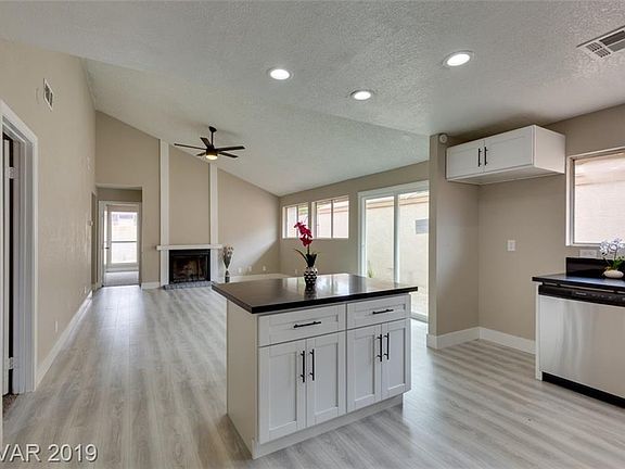 4th image of 6214 Don Gaspar Ave