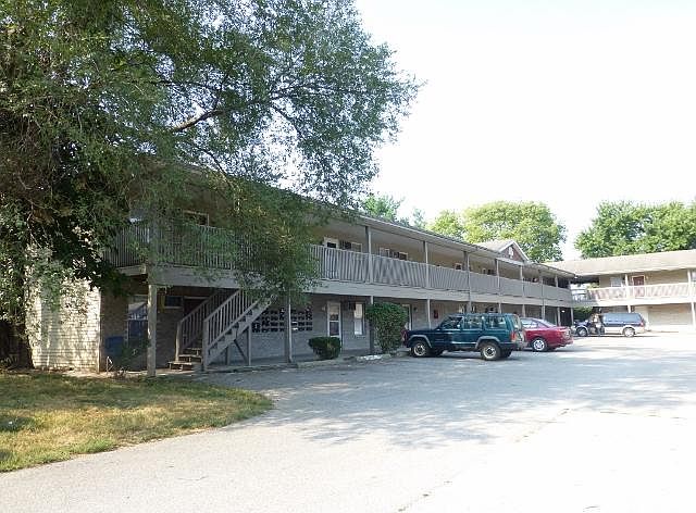 2nd image of 346 Teal Rd W