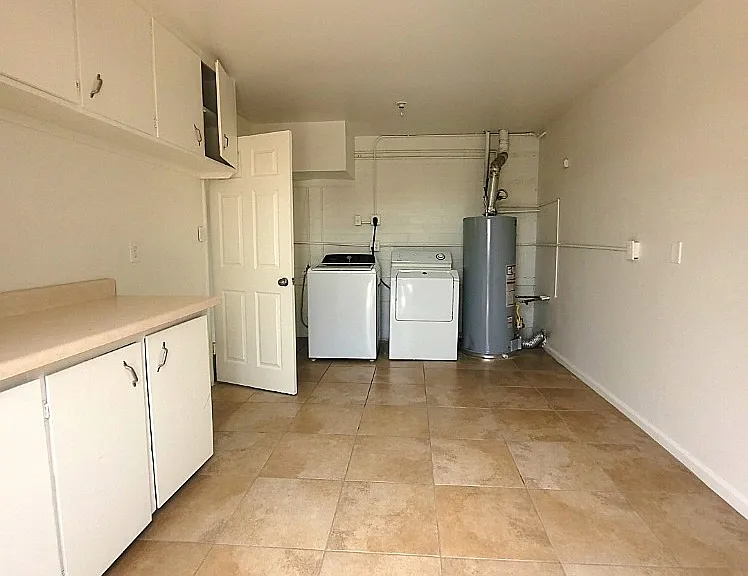 6702 E Culver St — Photo 8