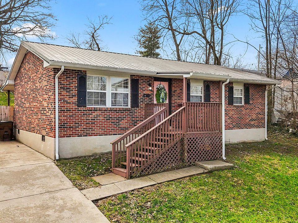1st image of 110 Rose Ct