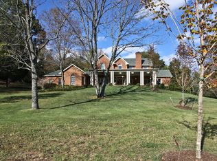2216 Hillsboro Valley Rd, Brentwood, TN 37027