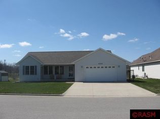 400 Nelson St, Janesville, MN 56048