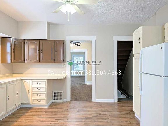 3rd image of 1416 16th St NW