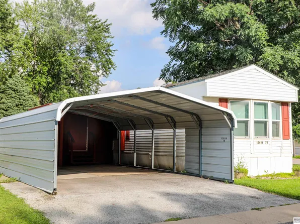 12636 Ruggles Plz #78, Omaha, NE 68164