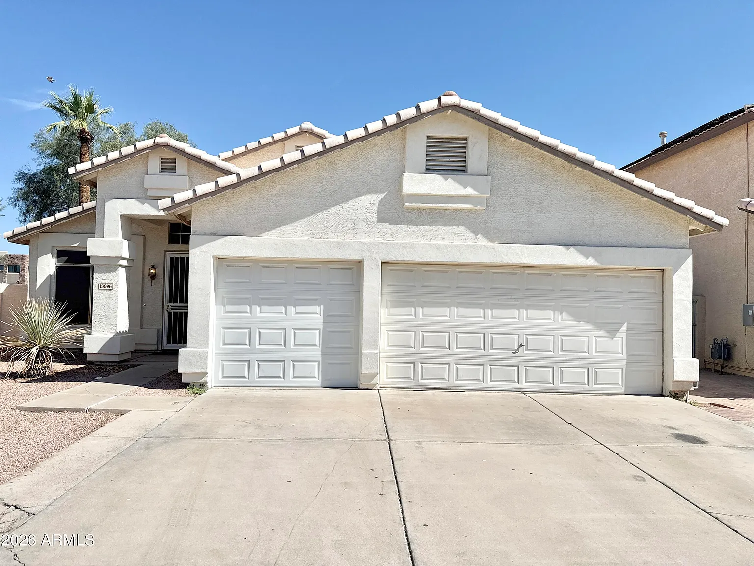 4 bed, 2.0 bath, 1845 sqft, $2,000 — Photo 1