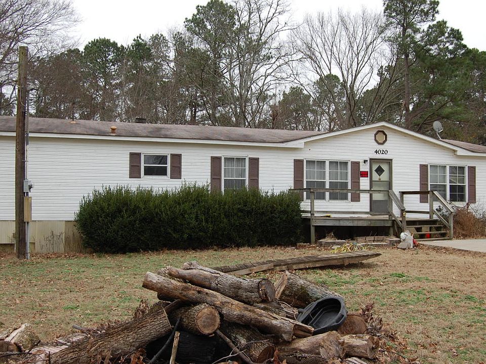 2nd image of 4020 Bluff Rd