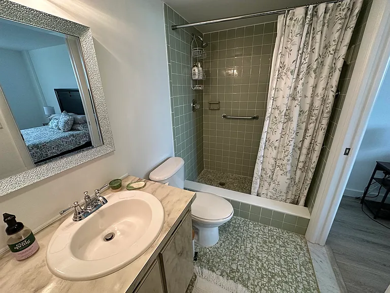 141 SE 3rd Ave #203 — Photo 21