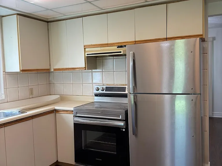 51 Wright Cres — Photo 17