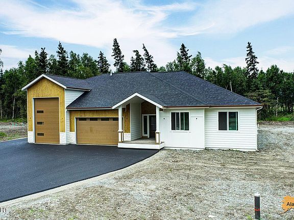 2nd image of 15173 E Alpine Cir