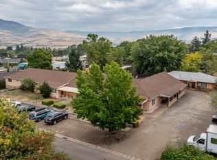 596 Park St, Ashland, OR 97520