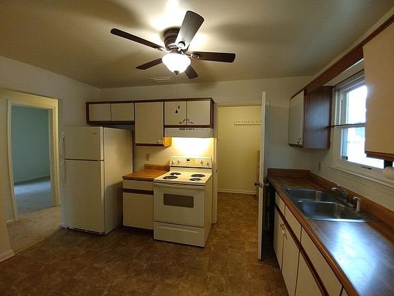 2nd image of 738 Garfield Ave