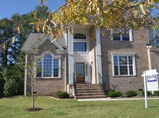 2389 Fenwick Way, Virginia Beach, VA 23453