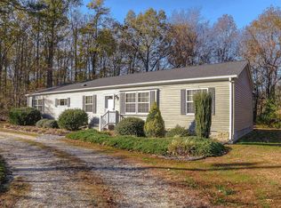 21221 Colton Point Rd, Avenue, MD 20609