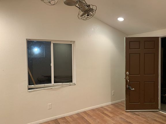 2nd image of 1039 Barston Ave