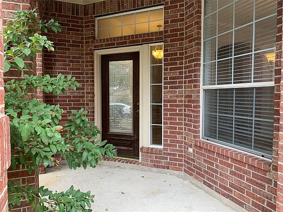 2nd image of 1603 S Lago Vista Dr