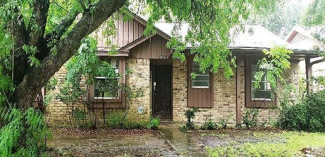 1st image of 15727 El Camino Real