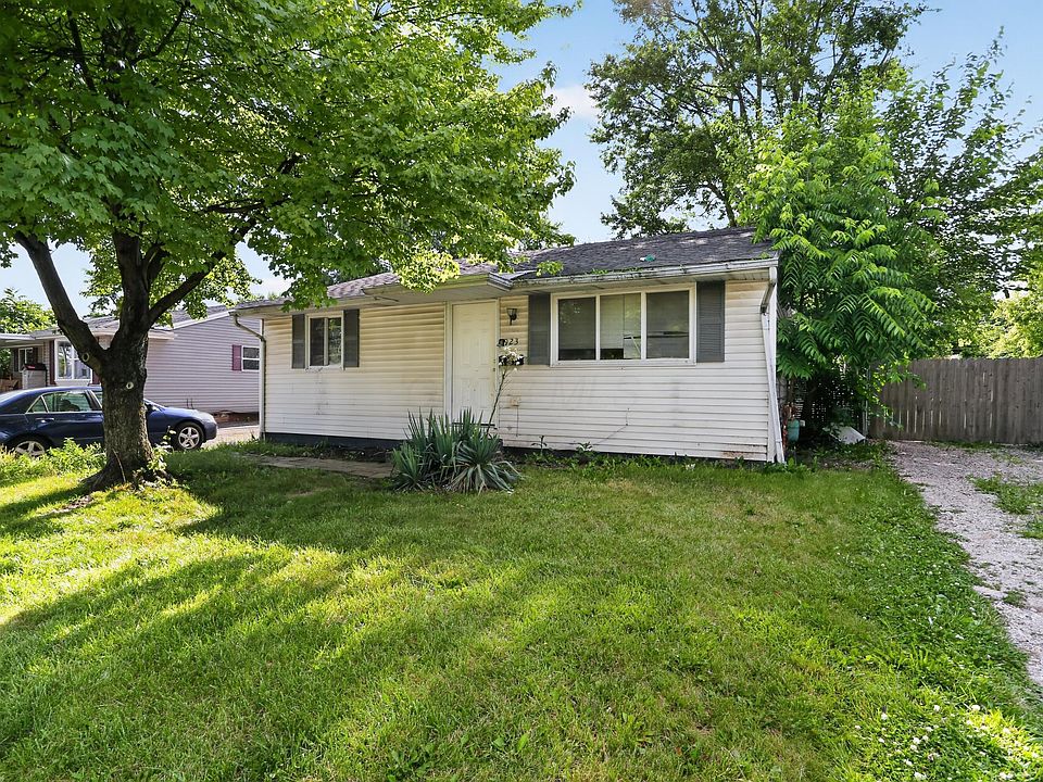1st image of 923 Wedgewood Dr