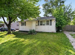 923 Wedgewood Dr, Columbus, OH 43228