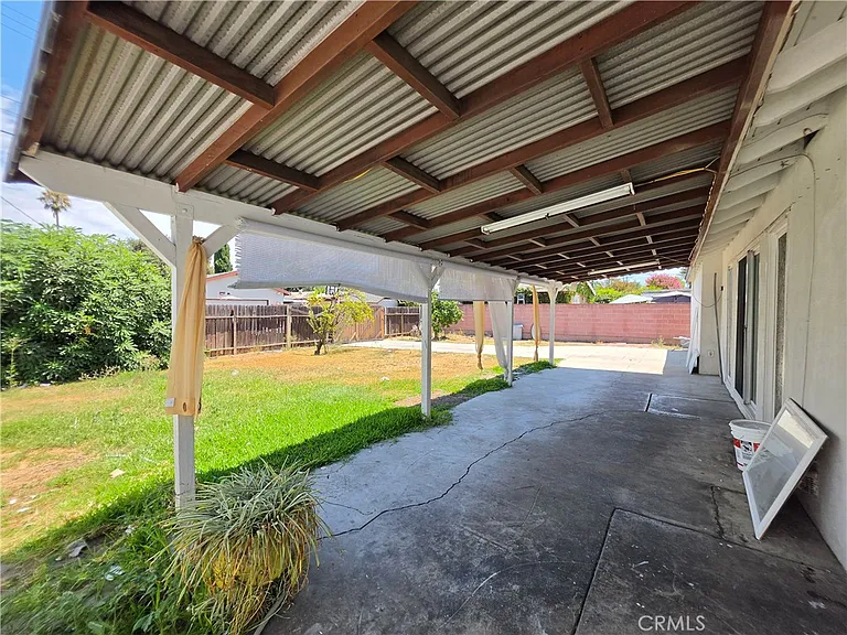 7422 Shoup Ave — Photo 22