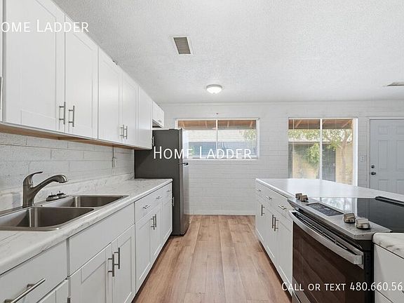 5th image of 1332 W 5th St APT 8
