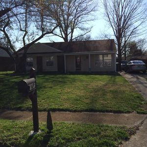 1812 The Meadow Rd, Louisville, KY, 40223