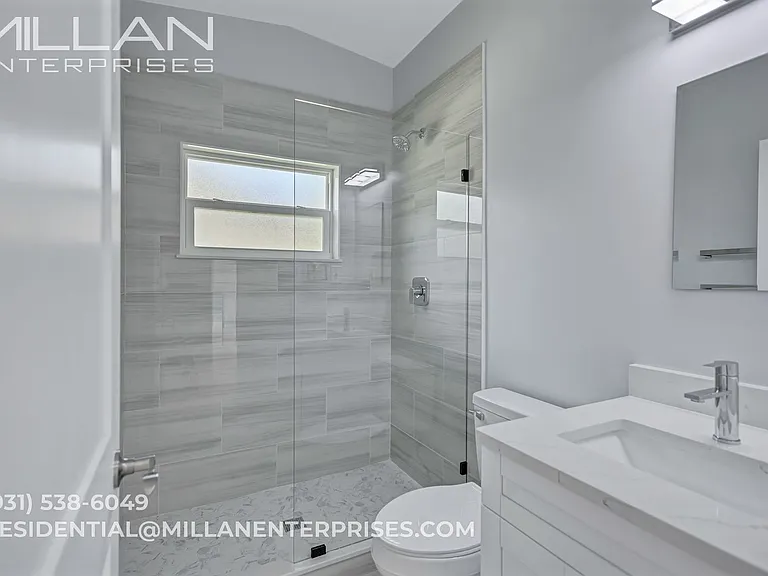 325 Capri Boulevard — Photo 50
