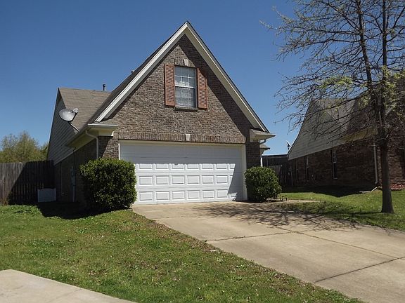 3rd image of 5668 Casey Ln