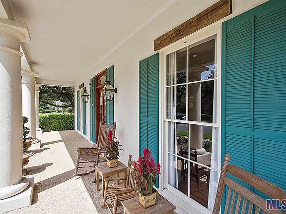 2nd image of 213 Plantation Ridge Ln