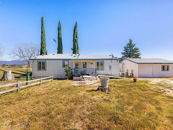 2nd image of 43625 Chapman Rd