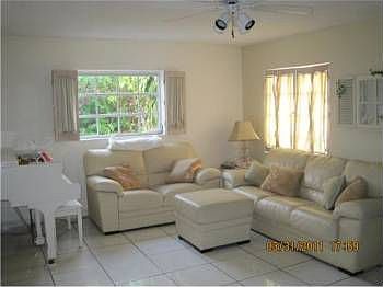 5th image of 21341 SW 102nd Ave
