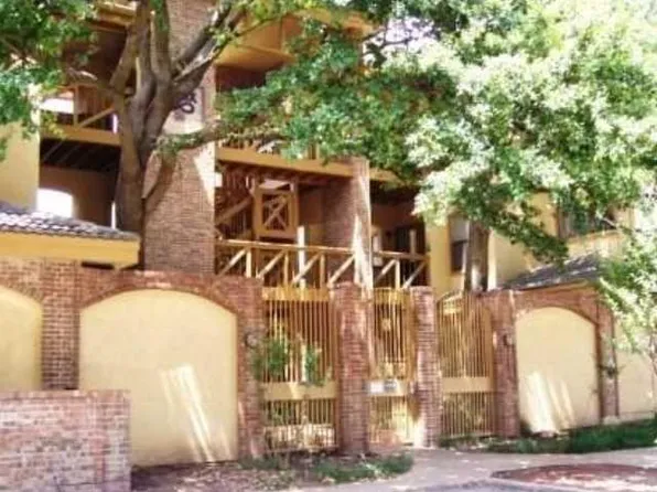 806 W 24th St APT 223, Austin, TX 78705